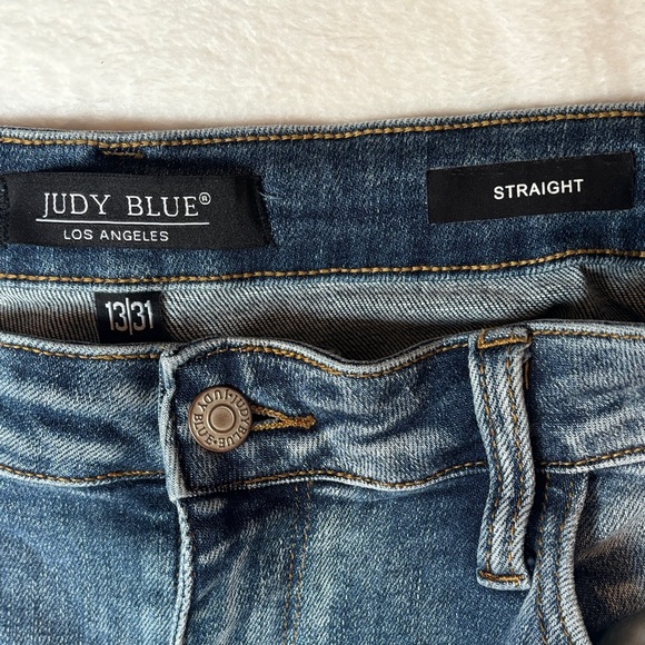 Judy Blue Straight Fit Denim Jeans - Picture 2 of 8